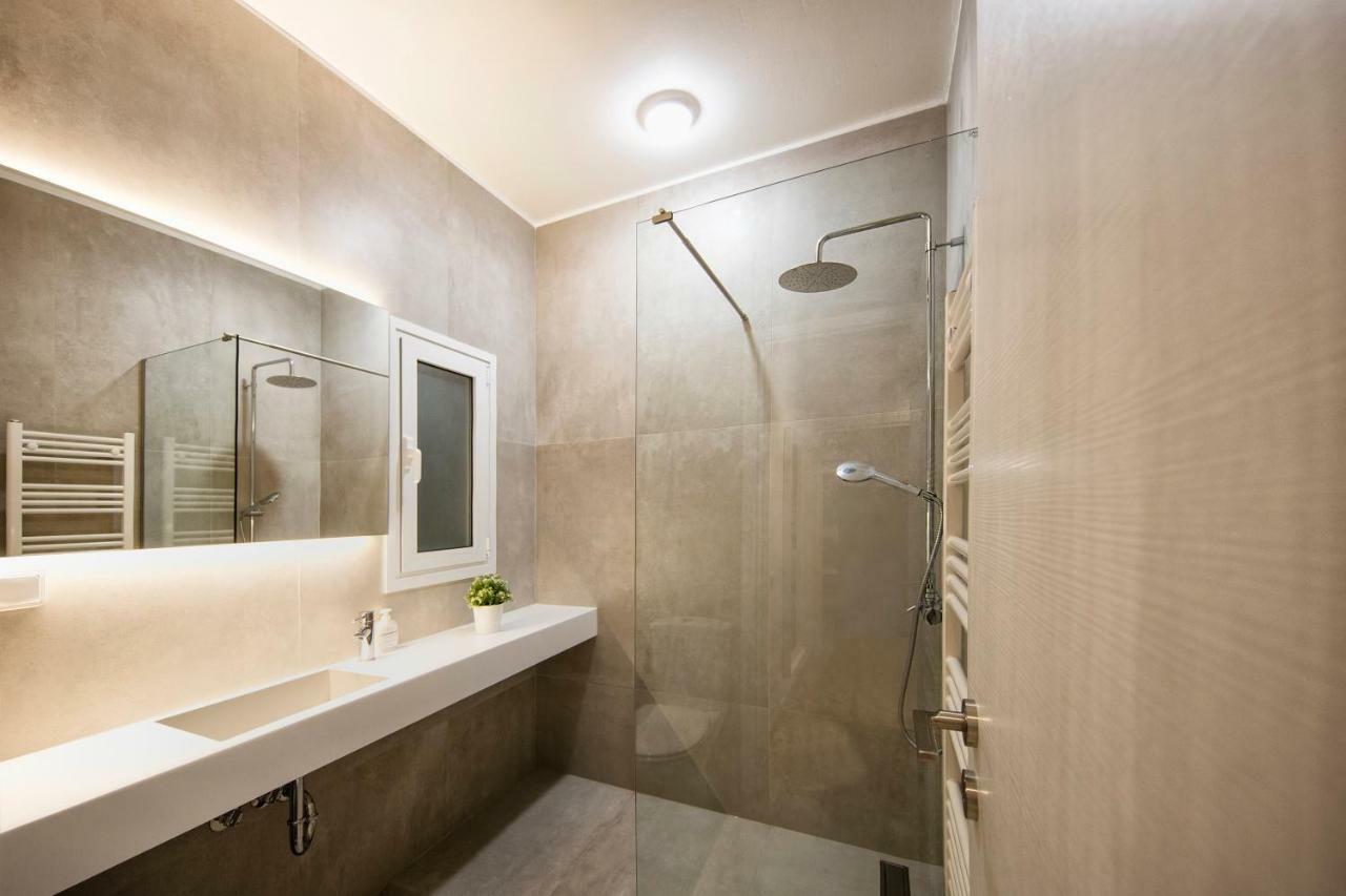 Kolonaki Square Executive Apartment เอเธนส์ ภายนอก รูปภาพ